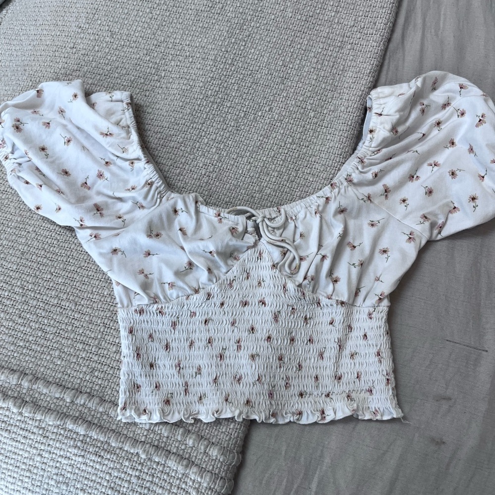 Billabong White Floral Crop Top